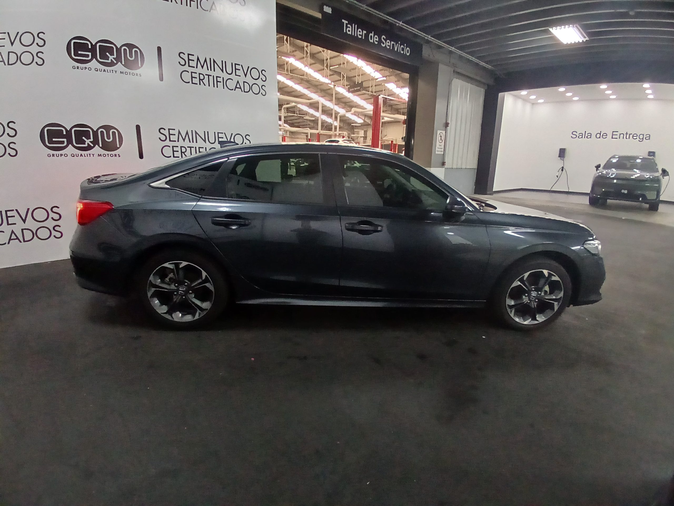 Honda Civic EX sedán usado con garantía, vehículo confiable y económico en Costa Rica