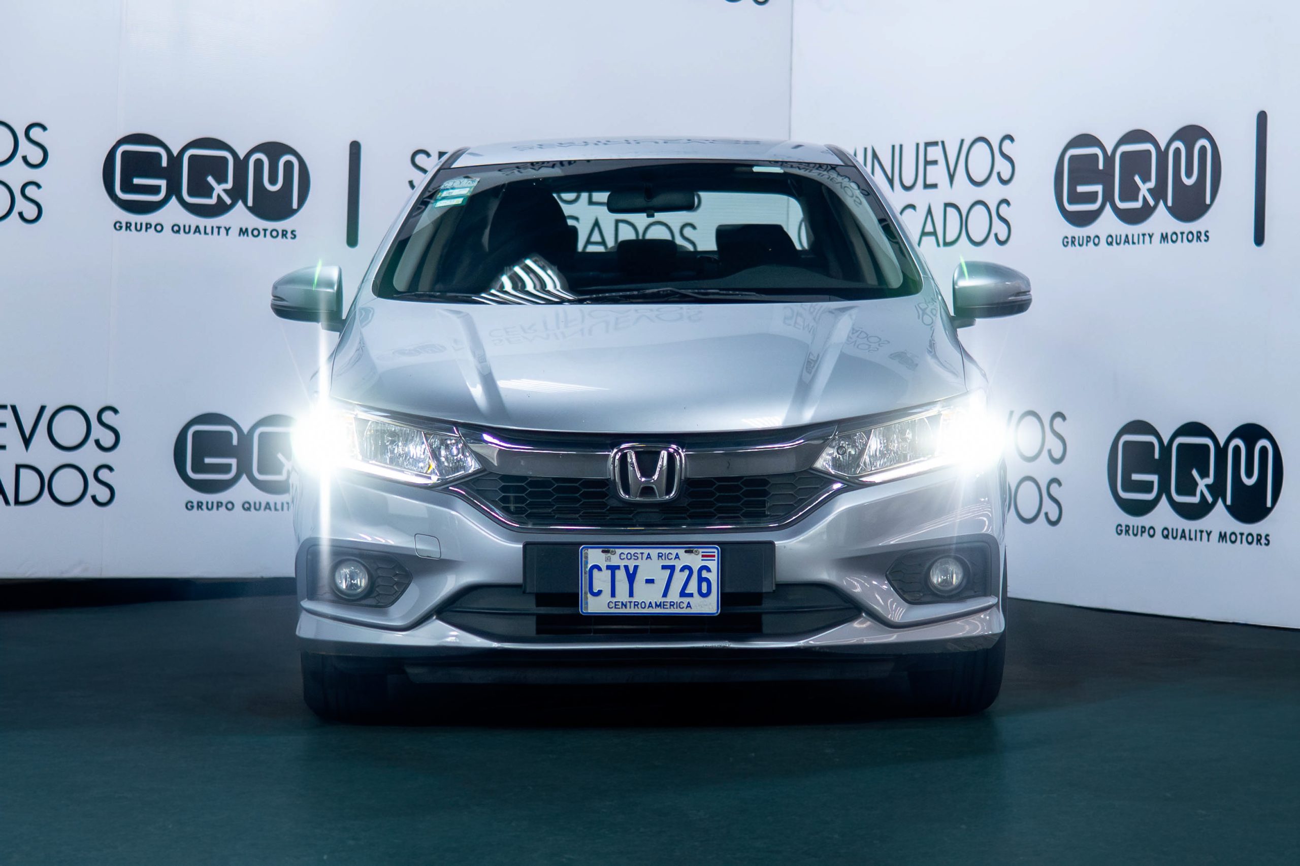 Honda City EX seminuevo en Costa Rica, sedán usado con garantía y financiamiento disponible