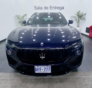 "Maserati Levante Gransport seminuevo en Costa Rica, SUV de lujo usada con garantía y financiamiento